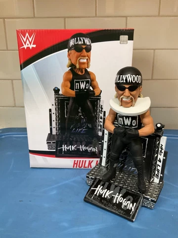 FOCO / Forever Collectibles  -  N.W.O …….…”Hollywood Hulk Hogan” Cover