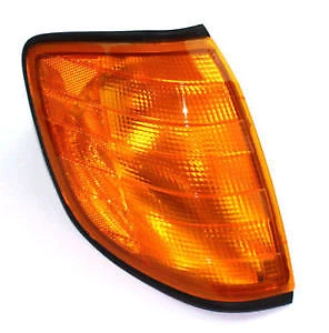 MERCEDES-BENZ S-CLASS W140 FRONT RIGHT TURN SIGNAL A1408260443 NO DUTY TO 🇺🇸 - Image 1 of 2