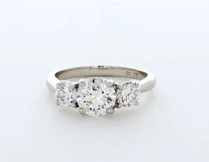 3-Stone Engagement Ring Solid 14K Gold 2.34 Carat Round Lab-Grown Diamond G VVS2 - Picture 1 of 8