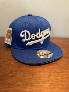 Mitchell & Ness Los Angeles Dodgers Mesh Hook Fitted Hat Size 7 5/8 - Picture 1 of 6
