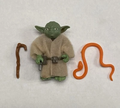 Vintage 1980 Kenner Star Wars Dark Green Yoda Complete - NO REPOS - Image 1 of 2