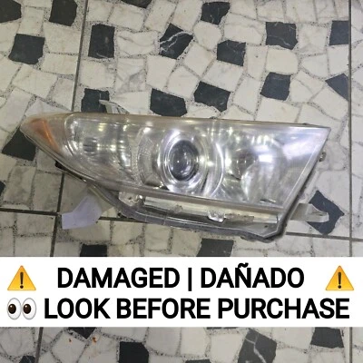 Passenger Headlight For 2011-2013 Highlander | DAMAGED | Hole In Housing! - Image 1 of 4