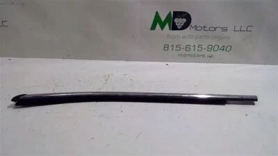 2017-2020 CHEVROLET COLORADO REAR LEFT DOOR WINDOW MOLDING OEM 23366282 - Image 1 of 4