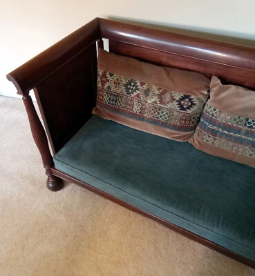 Sofá de caoba período federal (circa 1800) Foto 1 de 4