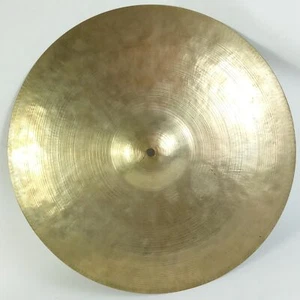 K Zildjian Istanbul 18 " Crash Becken 1650g Hand-Hammered 50s-60s Zwischen Alt - Picture 1 of 6