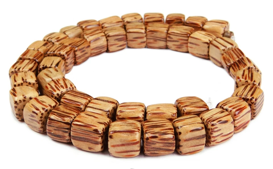 😏 Kokospalmholz Perlen Würfel ca. 10mm Holzperlen Kokos Palmholz NATURPERLEN 😉 - Bild 1 von 1
