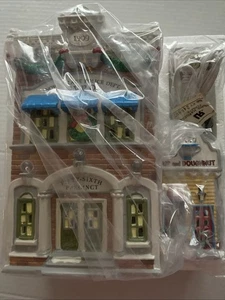 Estación de Policía Dept 56 Snow Village #54853 Retirado Completo con Caja y Luz - Imagen 1 de 8