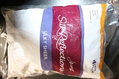 Hanes Silk Reflections Silky Sheer Non-Control Top Sheer Toe 4 PACK CD 115781 - Image 1 of 2