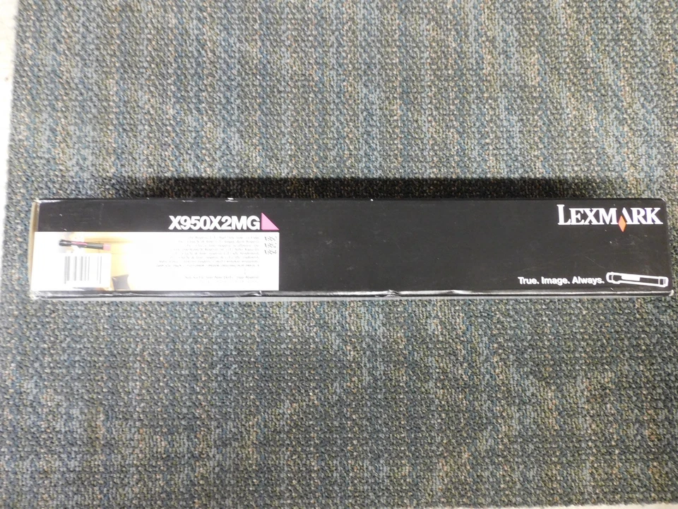 NEW GENUINE Lexmark X950X2MG Magenta Extra High Yield Toner Cartridge - Image 1 of 1