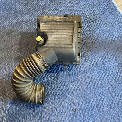 94-02 Dodge RAM 5,9 L diésel Cummins caja de filtro de aire completa P330bb 2500/3500 Foto 1 de 4