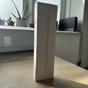 Genuine Apple Pencil USB-C A3085 MUWA3ZM/A Brand New 2025 - Picture 1 of 4