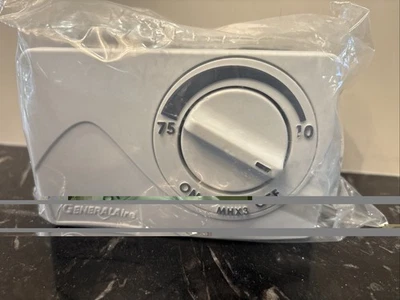 NEW White GeneralAire MHX3 Wall or Duct Mount Manual Humidistat Screws Hardware - Image 1 of 4