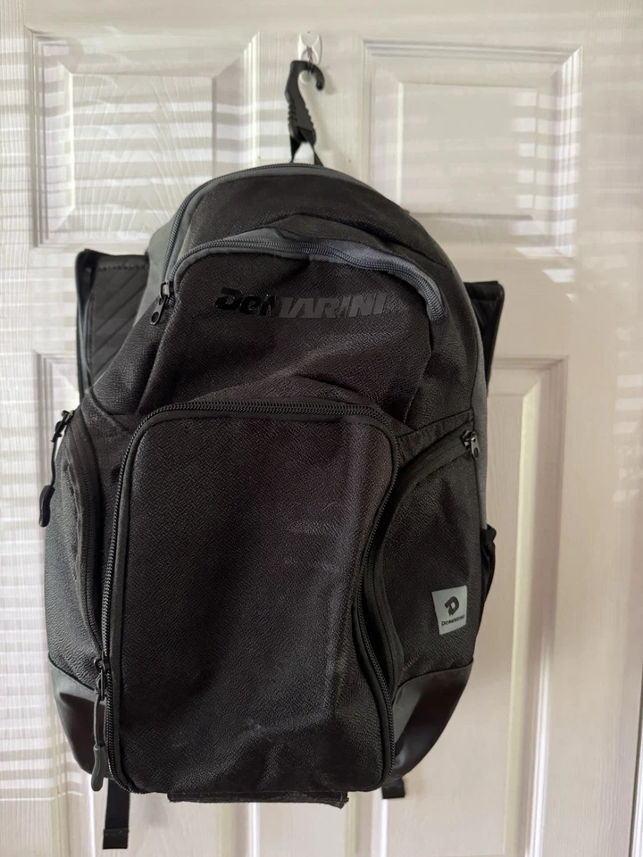 demarini棒球包 — 第 1/1 张图片