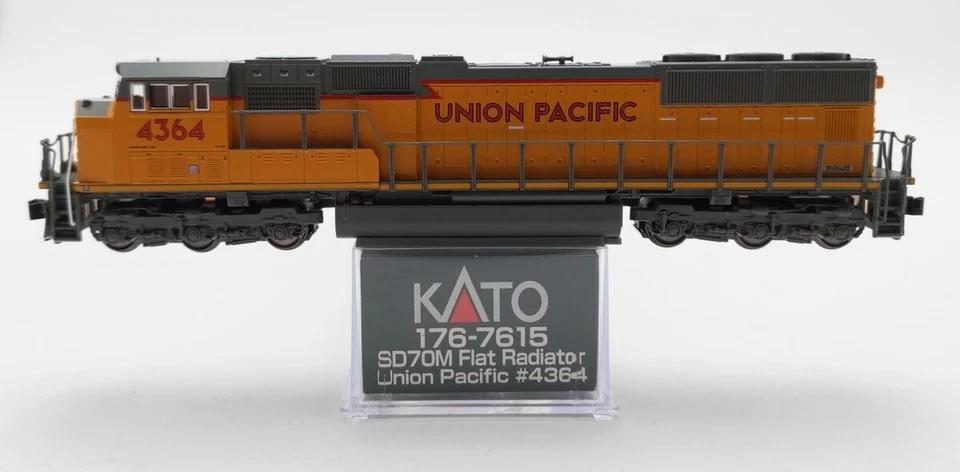 Locomotora diésel Kato 176-7615 N Union Pacific EMD SD70M #4364 Foto 1 de 1