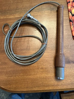 Micrófono Dinámico Electro-Voice Modelo 624 con Mango Personalizado Sin Probar Foto 1 de 4