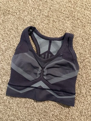 Sujetador deportivo Adidas para mujer pequeño sin costuras espalda deportiva entrenamiento gimnasio entrenamiento Foto 1 de 4