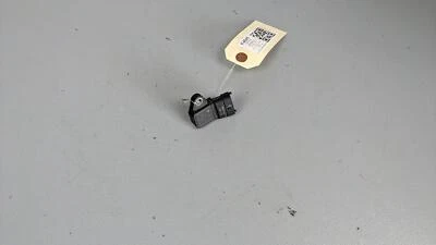 Sensor MAP de presión absoluta colector 2019 Kia Optima 39300-2B000 2016 2017-2020 Foto 1 de 4