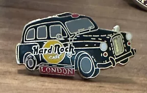 Spilla Hard Rock Cafe Londra Inghilterra taxi cabina nera Hackney spilla bavero auto - Foto 1 di 2
