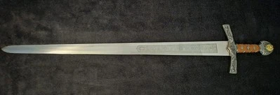 Espada larga de fantasía - con herrajes de montaje en pared - 40,75 pulgadas Foto 1 de 3