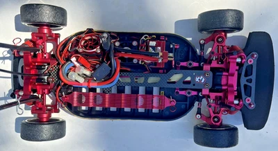 Coche de deriva totalmente personalizado Tamiya TT-01 1/10 Mazda RX7 con kit de luces, sin escobillas Foto 1 de 4