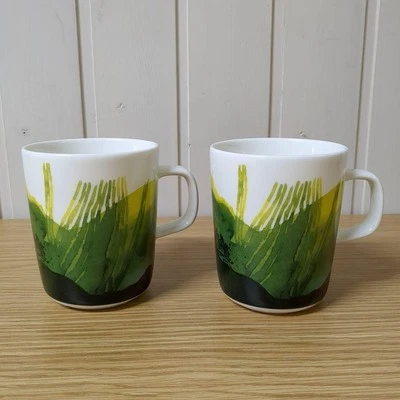 Juego de pares de tazas Marimekko Saapaivakirja Maija Metsola Foto 1 de 4