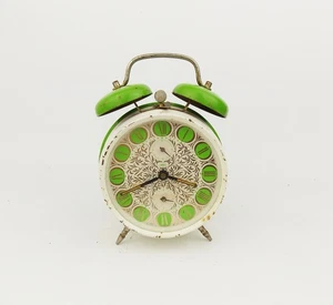 Reloj despertador Twin Bell vintage años 70 PRIM Checoslovaquia verde mesa escritorio - Imagen 1 de 4