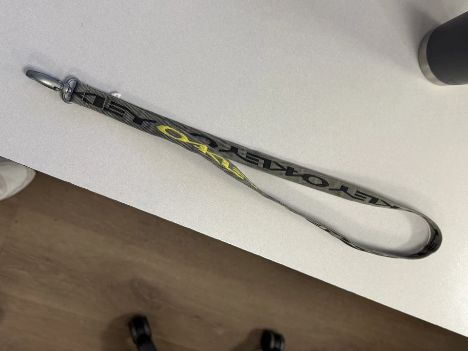 Oakley Stretch Lanyard Nickel - Изображение 1 из 1