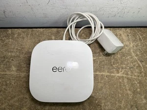 eero Pro 6E Tri-Band Mesh Wi-Fi 6E V010001 white - Picture 1 of 5
