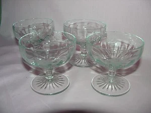 Antique Small Etched Grapes Optic Wine Glasses Set Of Four  - Picture 1 of 4