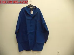 Stain, QTY=8 WorkriteFR Men's Blue Lab Coat with Knit Cuffs, Sz 4XL 883392710579 - Picture 1 of 10