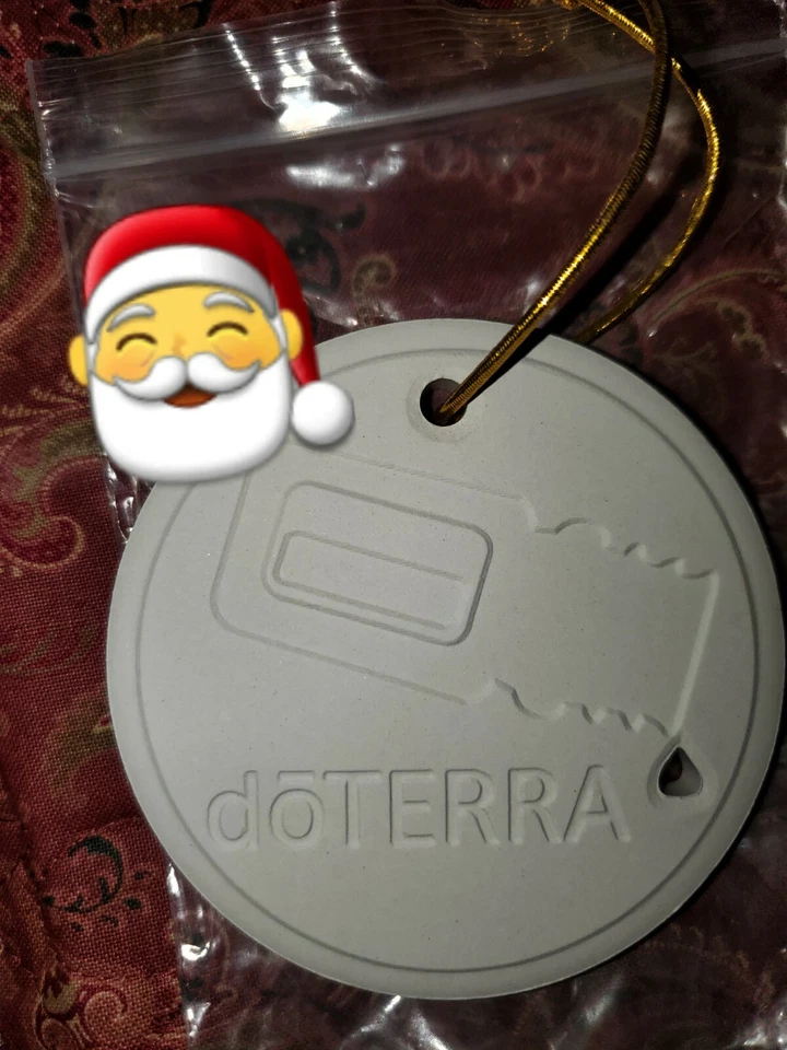 dōTERRA Holiday Ornament & Clay Diffuser for Essential Oils. NEW (in pkg) 🎅Gift - Image 1 of 1