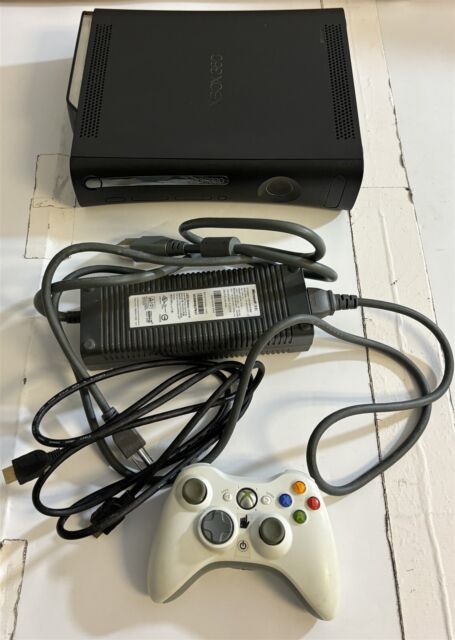 Microsoft Xbox 360 Elite Gaming Consoles for sale in São Gonçalo