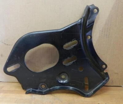 1986 - 92 福特野马 II Ranger 2.9L 升 V6 动力转向泵前支架 — 第 1/4 张图片