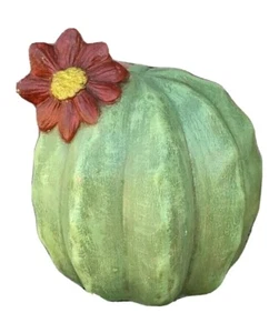 Keramik Kaktus Sukkulente Pflanze mit roter Blüte mattes Finish, 2 5/8" h signiert - Bild 1 von 5