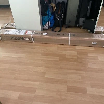 Pyle PRJSM7206 72" roll down manual projector screen - Image 1 of 2