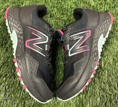 New Balance Women’s Trail Running Athletic Shoes “Turfs” Size 8 - Image 1 of 4