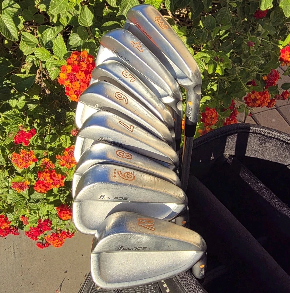 Juego de hierros Ping iBlade 3-PW punto naranja KBS Tour 125 rígido + más varillas de grafito Foto 1 de 4