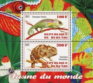 Chameleon Stamp Chamaleo Pumilus Wild Animal Souvenir Sheet of 2 MNH - Picture 1 of 4