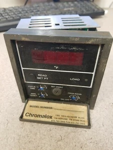 CHROMALOX 3910-71104 / 391071104 Temperature Controller.  FOR PARTS (282-PARTS) - Picture 1 of 4