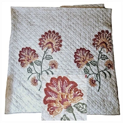 Colcha reversible de colección doble tamaño completo curiosidades bordada con flores Foto 1 de 4