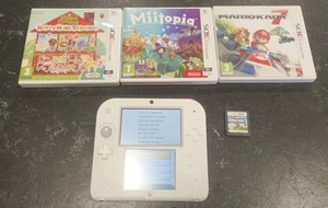 Nintendo 2DS White Red Handheld Game Console With Charger & 4 games - Picture 1 of 4