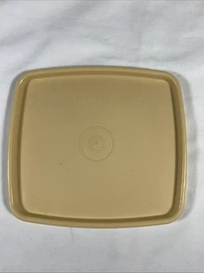 Vintage Tupperware 310-65 Lid Only - Picture 1 of 5