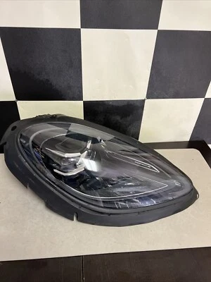 MINT 20 21 2022 Porsche Macan Right Led Adap Headlight 95B941016AB A391 - Image 1 of 4