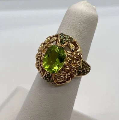 14K YELLOW GOLD  & PERIDOT RING  SIZE 4.5 - Image 1 of 4