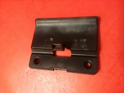 05 06 07 REPOSABRAZOS CONSOLA CENTRAL FORD QUINIENTOS FREESTYLE MONTEGO BLOQUEO CIERRE PESTILLO 4 Foto 1 de 4