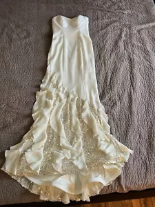 Ivory Long Dress Faviana Prom Glamour Prom Wedding Dress, Lacy, Lined Sz 8 - Picture 1 of 4
