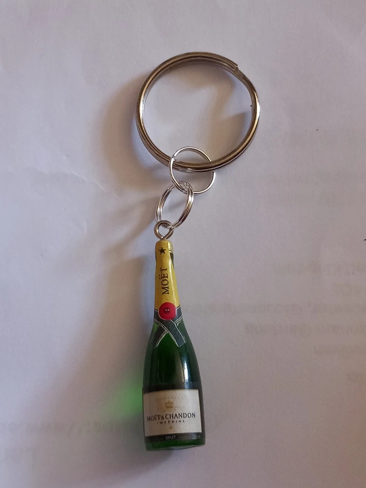 Moet Champagne Bottle Keyring