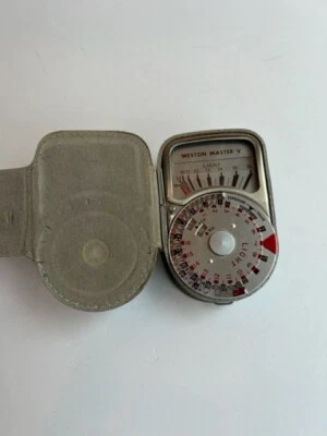 Weston Master V Universal Exposure Meter Model 748 - Vintage Untested - Image 1 of 4