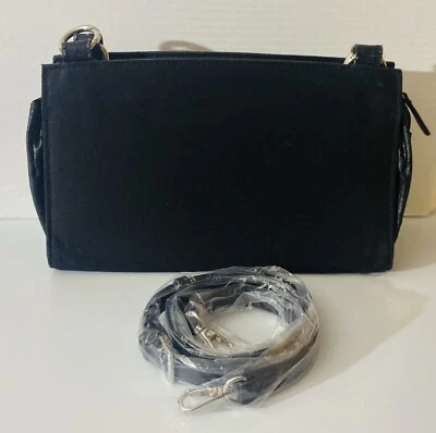 Seven Interchangeable Purse Covers, Basic Black Purse.  Excellent Condition. - Image 1 of 4