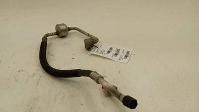 Manguera de aire acondicionado Ford Fiesta 2011 2012 2013 2014 2015 Foto 1 de 4